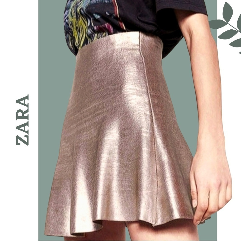 Zara Metallic Silver Flared Mini Skirt Holiday Party Pull On Size Medium